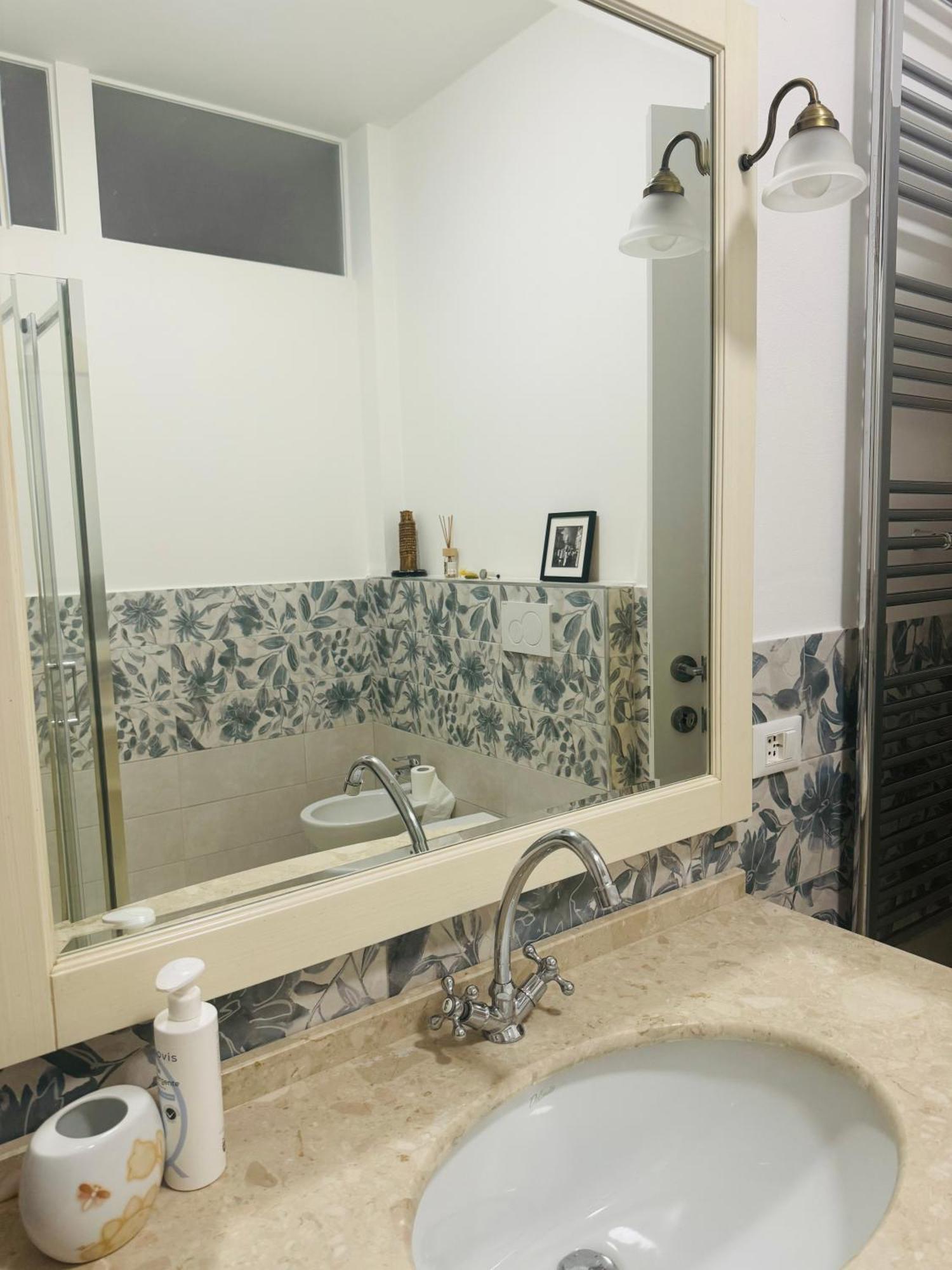 Casa Ayden Apartment Livorno Ngoại thất bức ảnh